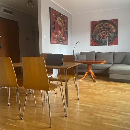 Appartamento Kamienica Gdynska 35 Gdynia Esterno foto