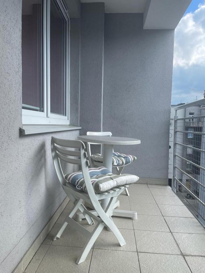 Appartamento Kamienica Gdynska 35 Gdynia Esterno foto
